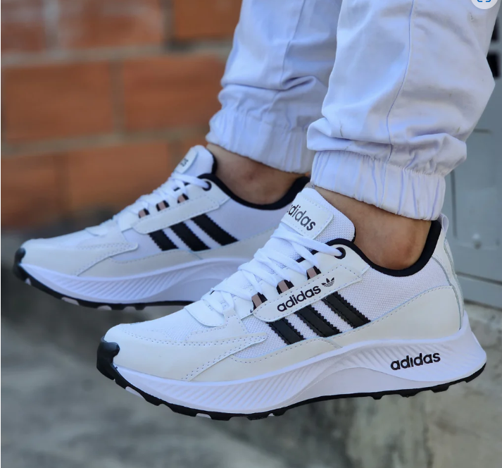 ADIDAS DURAMO + MEDIAS la fabrica shoes