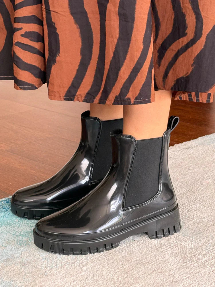 BOTA IMPERMEABLE NEGRA Noah Tienda