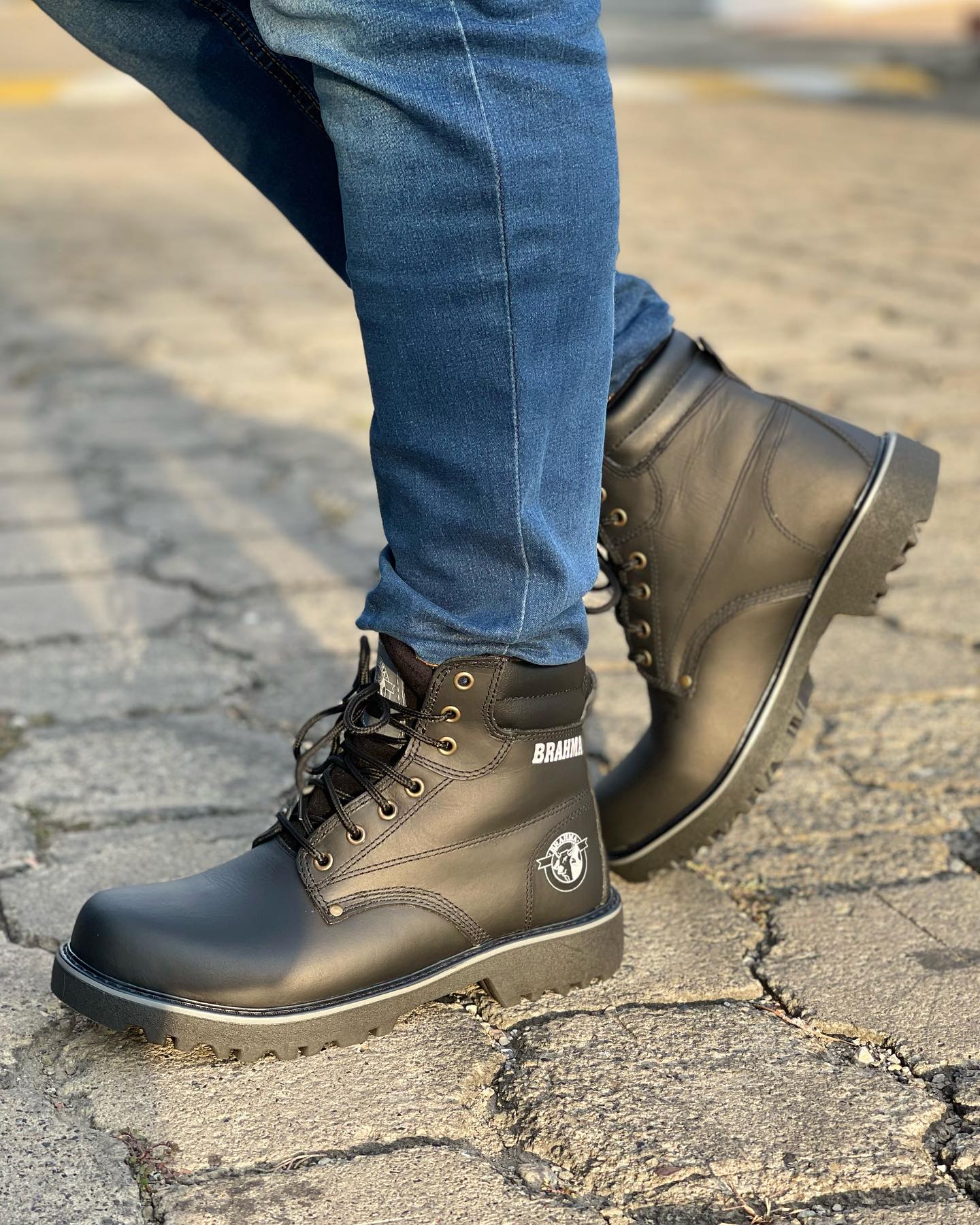 BOTA BRAHMA CLASICA CUERO + CAJA Minha loja