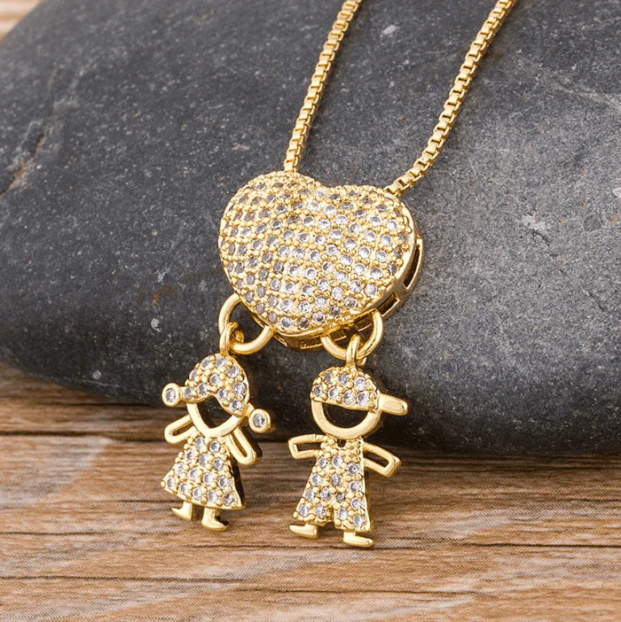 Collar Amor de Madre Chapado en Oro de 18k Noah Tienda